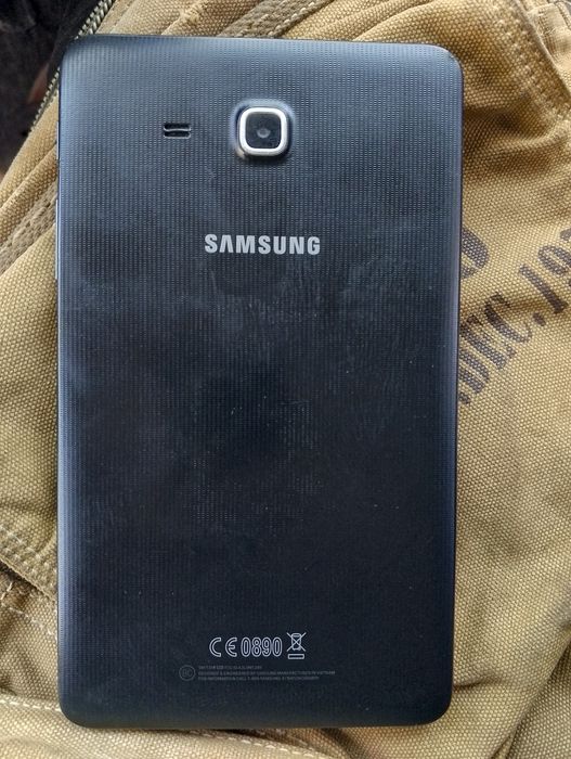 Планшет samsung a6 , 7 дюймов, модель SM-T280,,