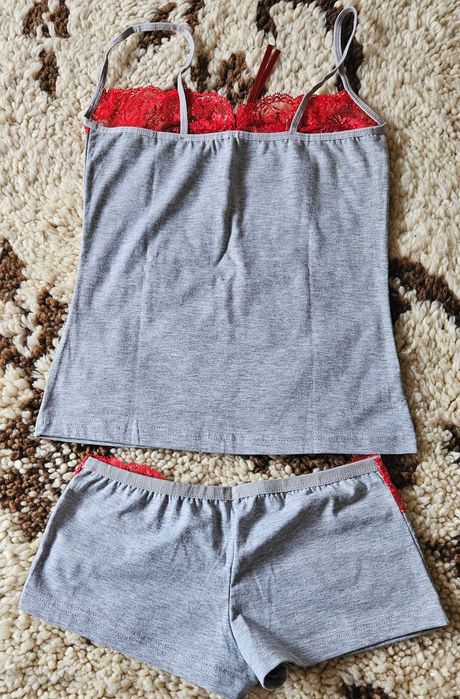 Дамска пижама бельо