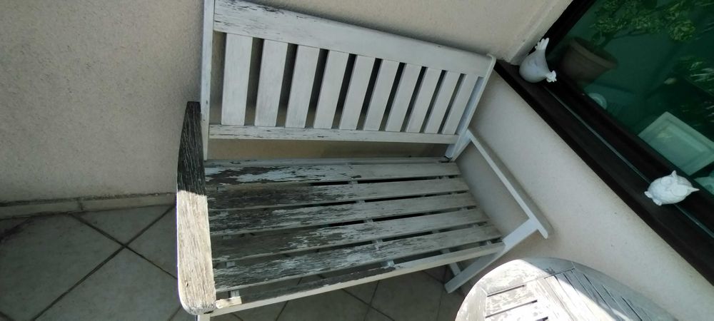 Комплект: градинска пейка, маса и стол.