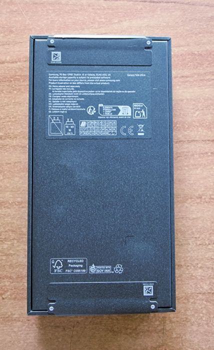 Pentru Samsung S26 Ultra Violet. Cutie nouă cu accesorii si folie!Pret Fix.
