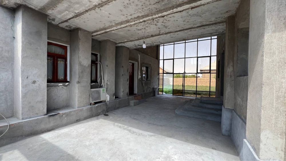 6 сотихли 2 этажли ховли сотилади