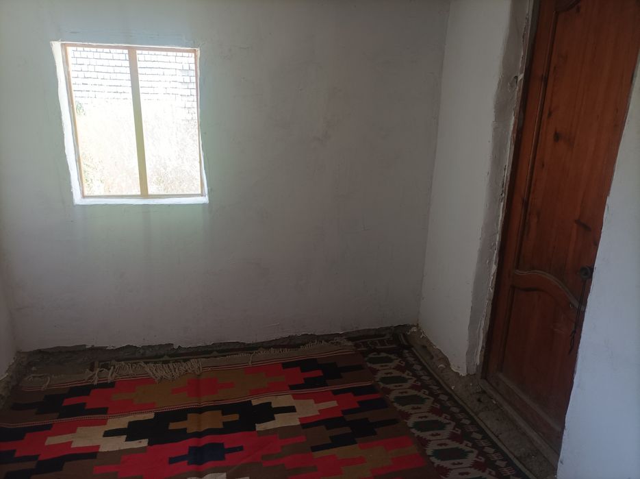 1.89 соток ер забор БН у́ралган времянкаси бор