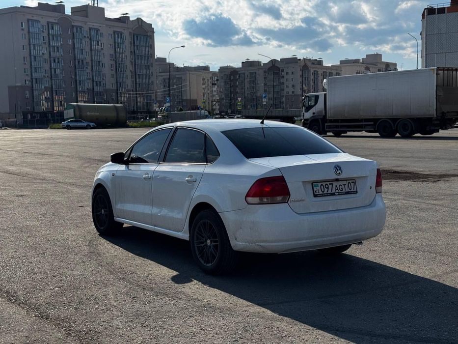 Фолькваген поло продам