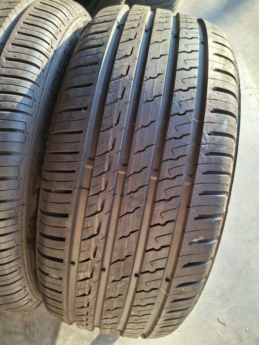 2 Anvelope de vară 225 50 r17 Barum