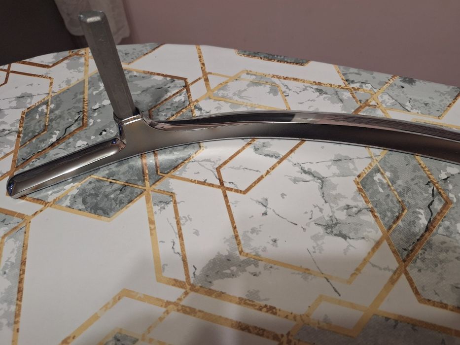 Стойка за телевизор