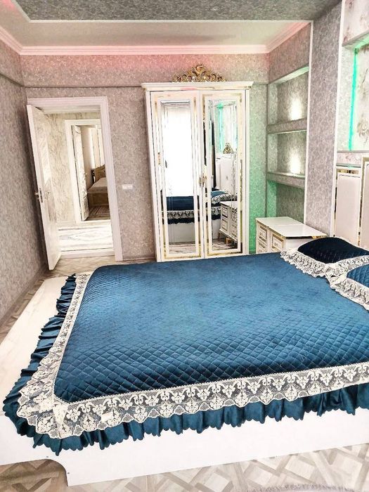 Shayxontoxur Chorsuda kvartira beriladi bezmakler