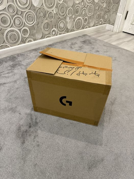 Игровой руль Logitech G29