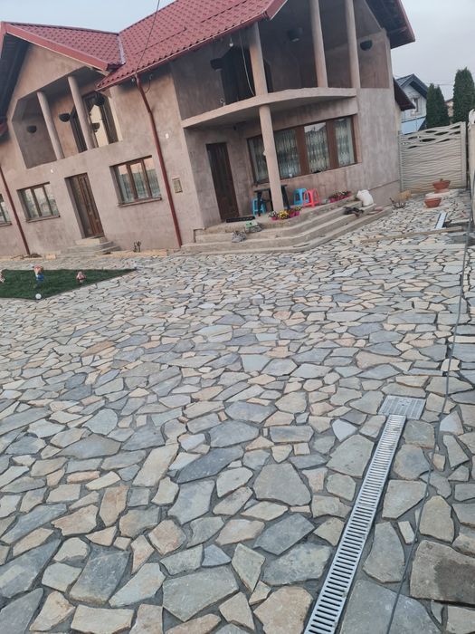 Vând piatra naturala de munte