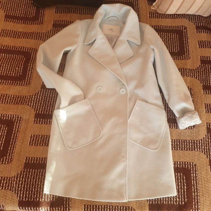 Палта в различни цветове