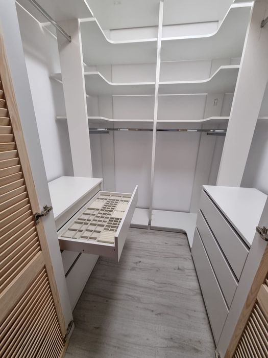 Mobila din pal la comanda