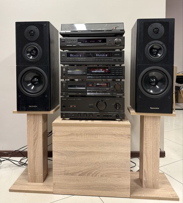 Система TECHNICS - усилвател, сд, дек, тунер, еквалайзер, грамофон