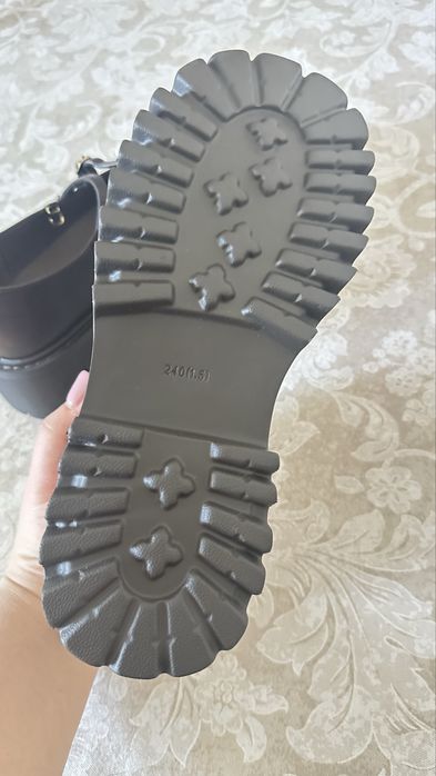 Продам туфли. Новые. 38 размер.