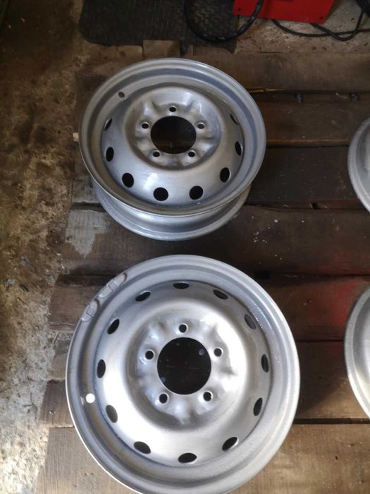 16ки за витара и нива 230 лв