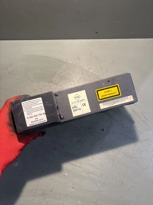 Magazie CD 8200033794A Renault Laguna 2001 1.9 DCi MT (107 hp)