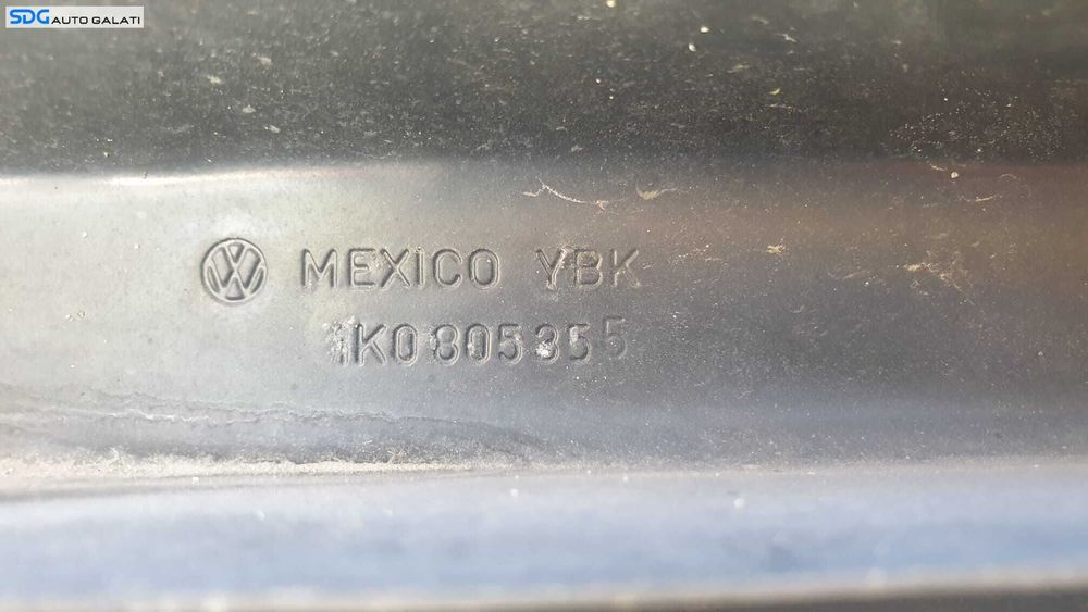 Trager Tragher Panou Frontal Calandru cu Defect Volkswagen Golf 5 Break Combi 2004 - 2008 Cod 1K0805588G