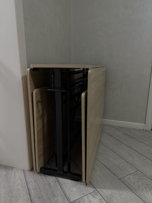 Срочно продам стол концоль!