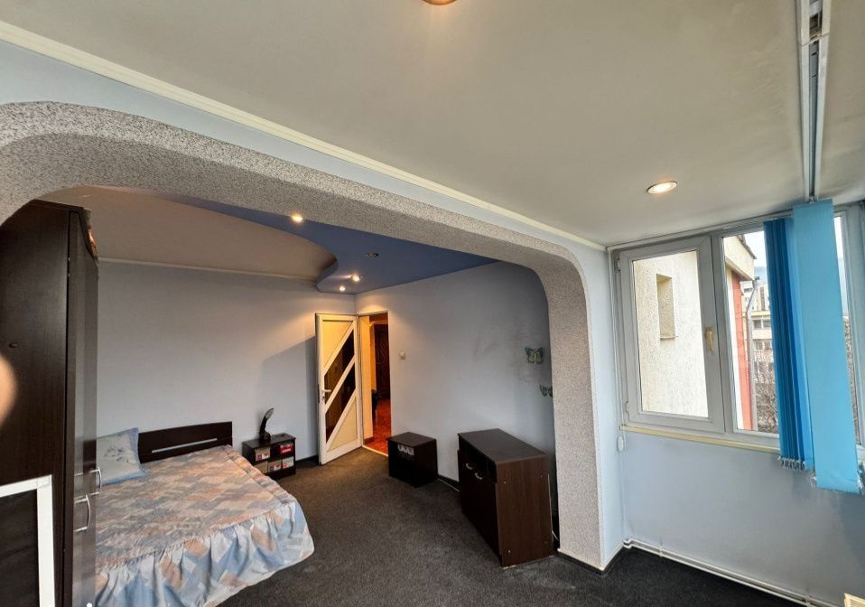 Apartament 3 camere zona Canal 7
