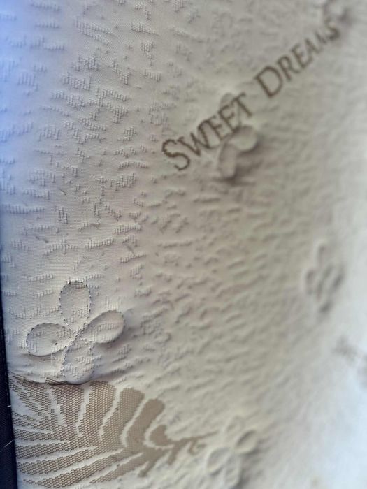 Продавам матрак съд седем зони на комфорт 23см 160/200