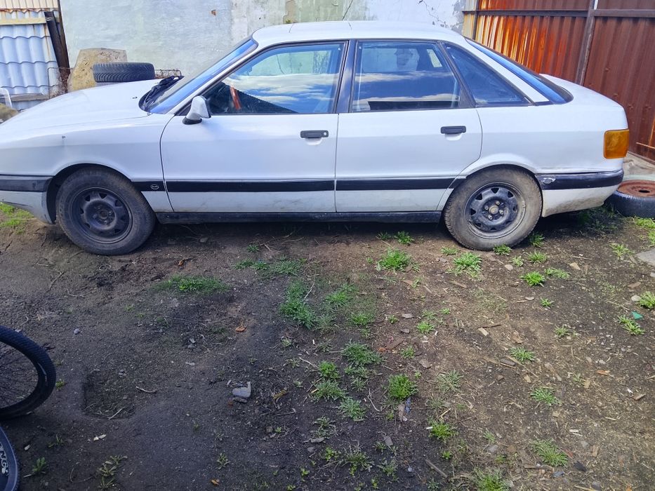 Продам Ауди 80 б3
