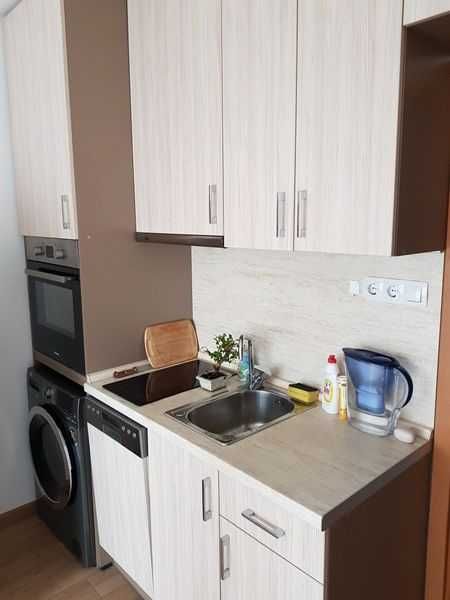 Едностаен апартамент в Зона Б-18