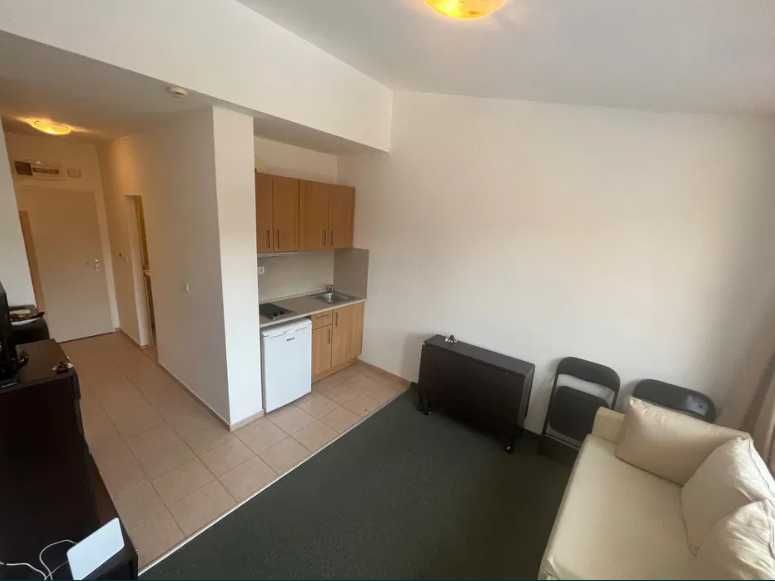 Дава се под наем Ателие в Ахелой - 27 кв.м за 250 € - Снимка #4