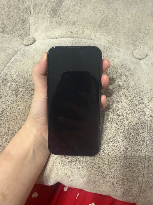 Iphone 14 pro 128 гб на черном цвете