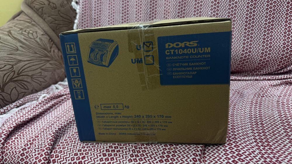 Счётчик банкнот DORS CT1040UM (новый)