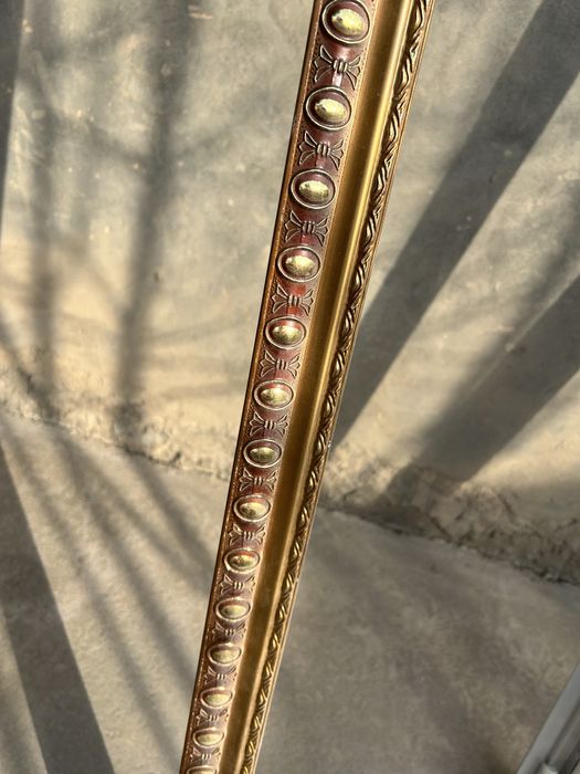 Продам деревянные карнизы