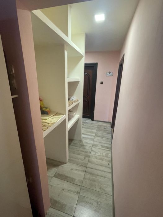 Продава се Двустаен апартамент в Шумен, Тракия - 73 кв.м за 1397 €/кв.м - Снимка #2