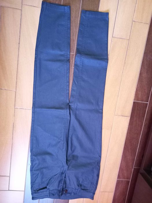 Pantaloni metalizati de culoare albastra, marime S