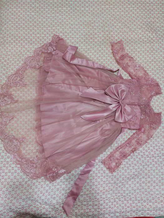 Праздничное платье для девочки