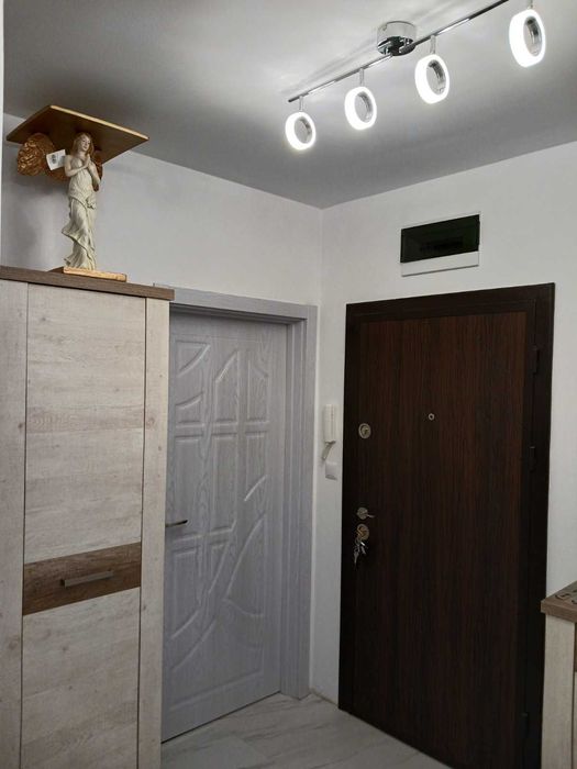 Продава се Тристаен апартамент в Стара Загора, Самара 3 - 114 кв.м за 1457 €/кв.м - Снимка #8