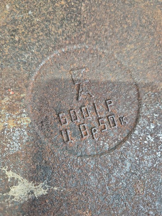 Сковорода гриль с крышкой