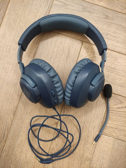 Наушники JBL Quantum 100
