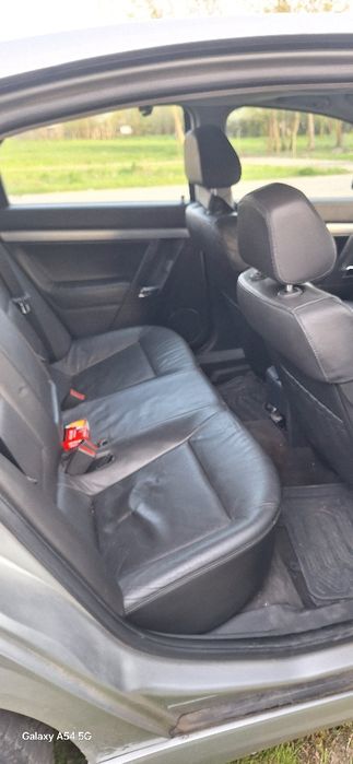 Opel Vectra 1.9 dizel fără nici un defect mai multe detalii în privat