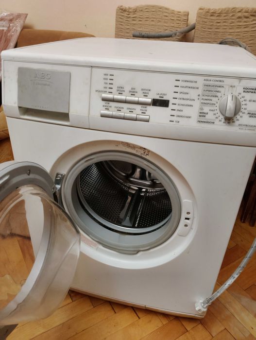 Продавам пералня втора ръка