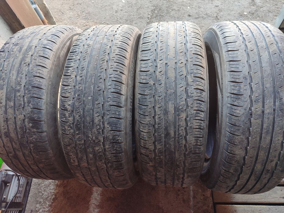 Шины 235/60/18 Триангле