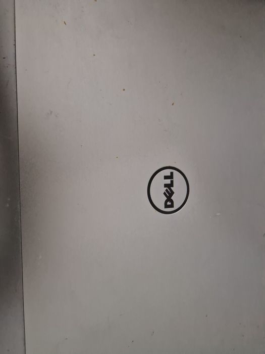 Vând leptop de piese Dell