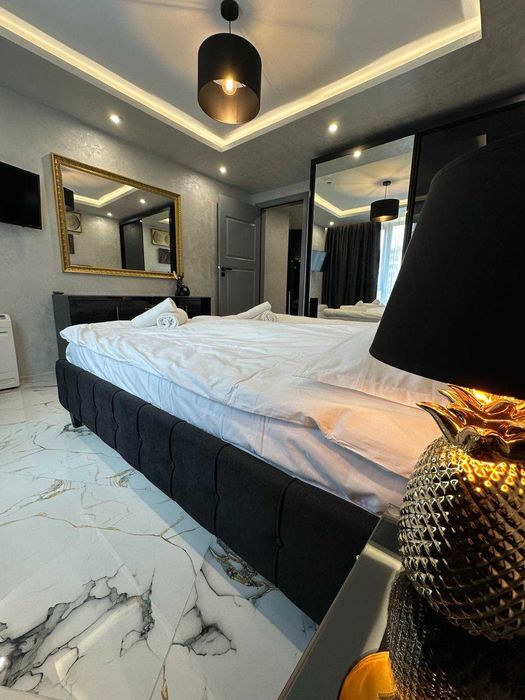 Дава се под наем Двустаен апартамент в Бургас, Лазур - 75 кв.м за 2142 € - Снимка #8