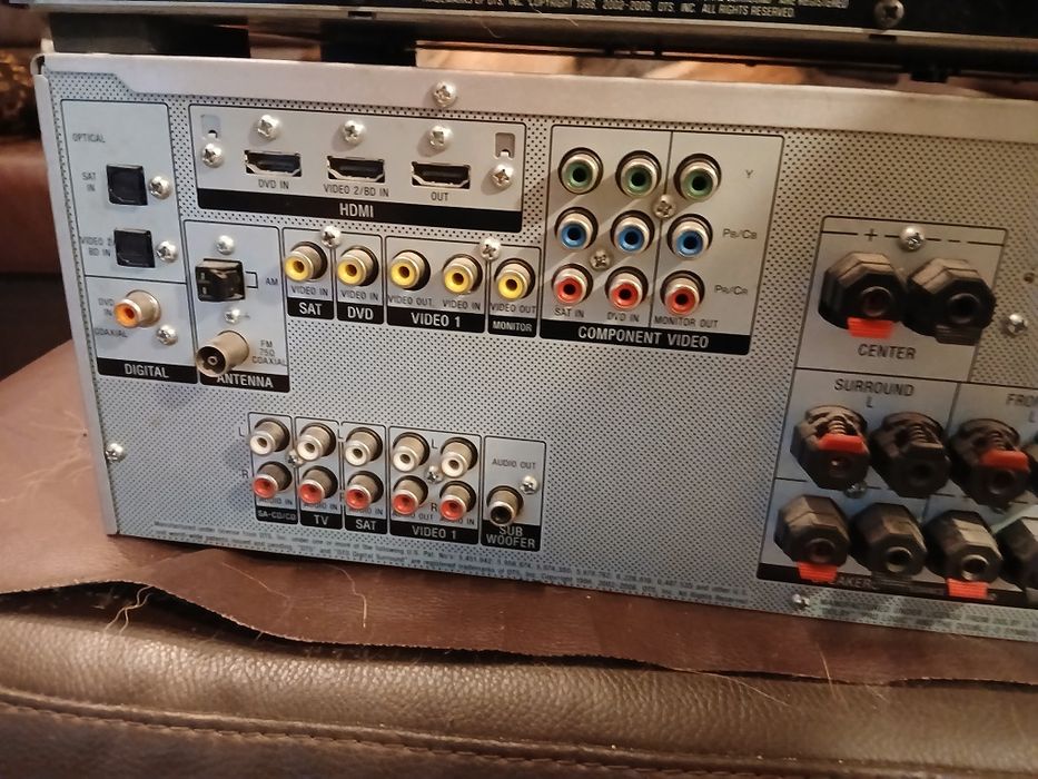 Два усилватела (ресийвър) HDMi Sony STR-dg510  и YAMAHA  RX-V461