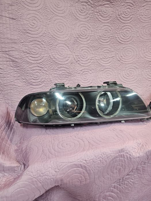 Фары BMW E39 рестайлинг после реставрации