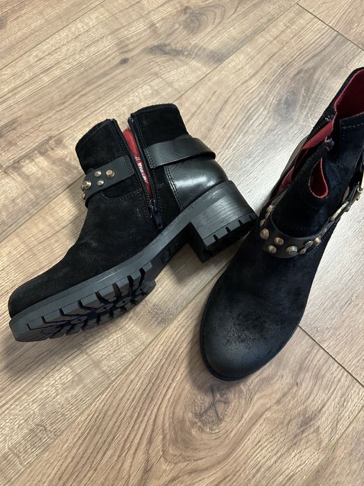 Чисто нови боти Buffalo