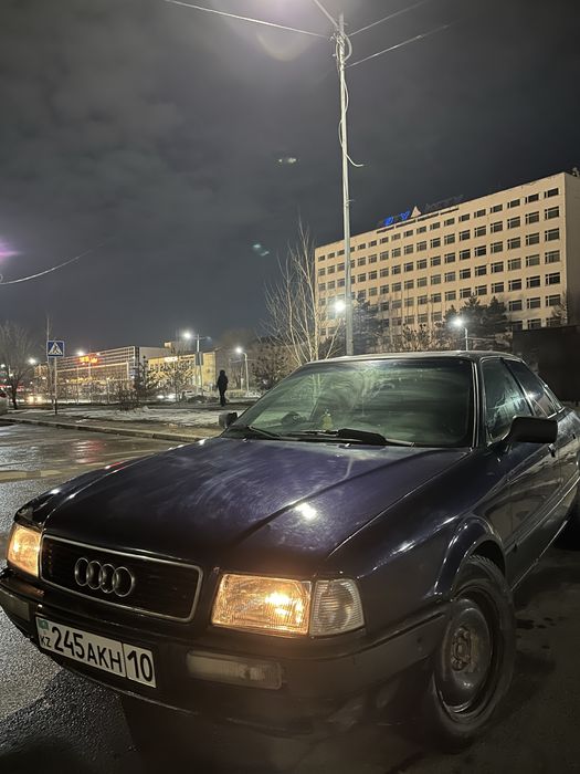Продам Ауди 80 б4