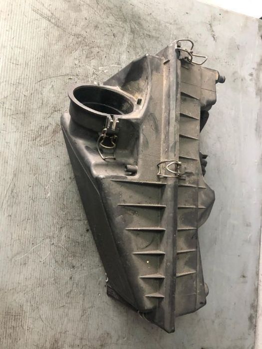 carcasa filtru aer 1.8 ford mondeo 2