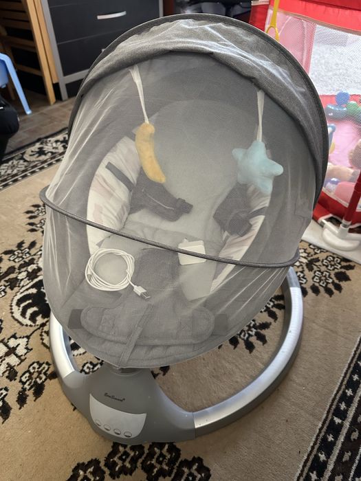 Leagăn electric EvoSmart BB07 pentru bebeluși – ca nou