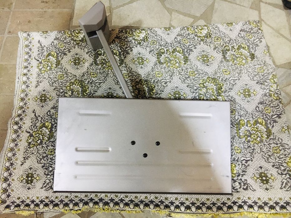 Фирмен.кронштейн SONY ORIGINAL MADE IN JAPAN ТВ,приставку,магнитолу