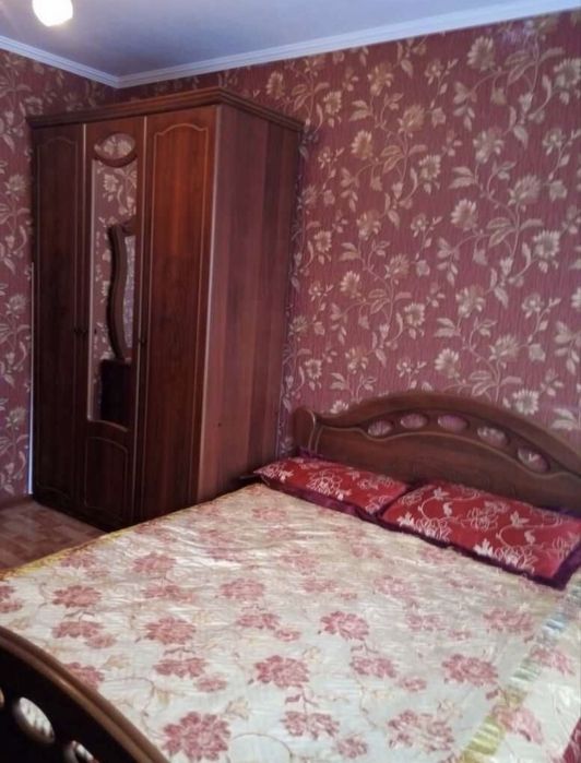 Сдам 3 комн квартиру в центре
