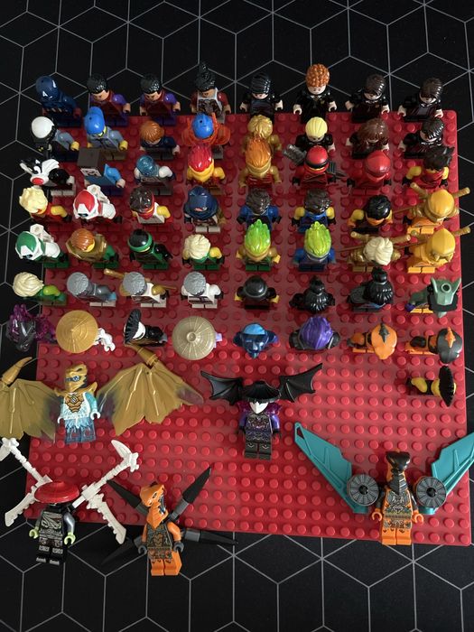Vand sau schimb lego uri de mai multe feluri
