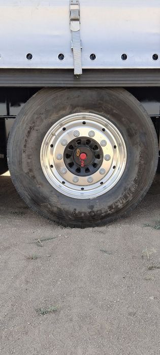 Yuk moshina shalanda