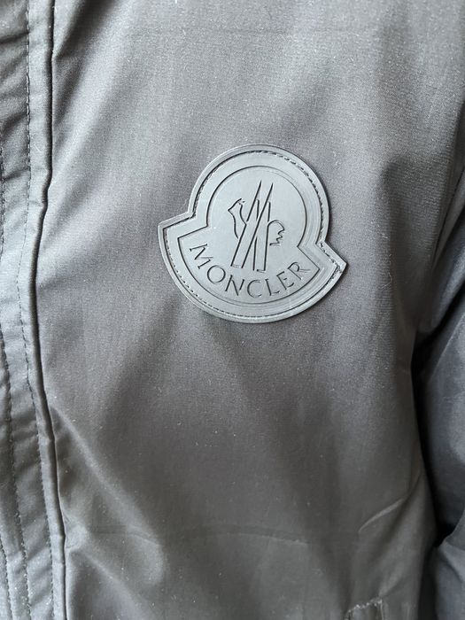 Продам зимнию парку на мальчика